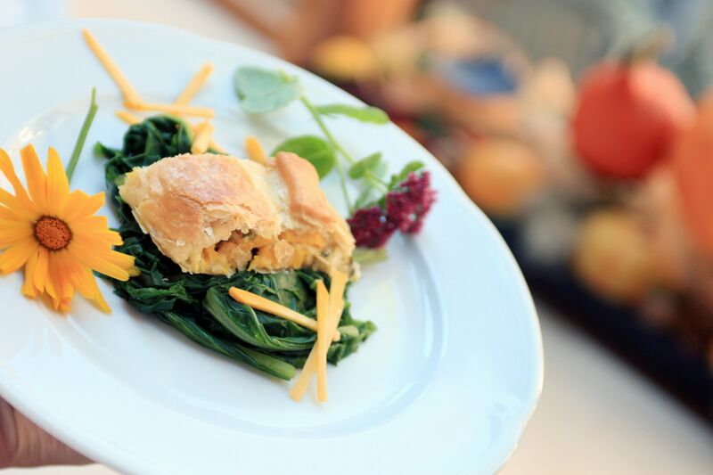 Datei:Kürbisstrudel Wildspinat.jpg