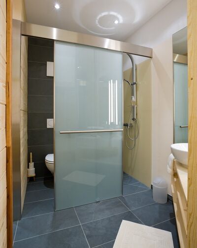 Dusche Obstgartenzimmer