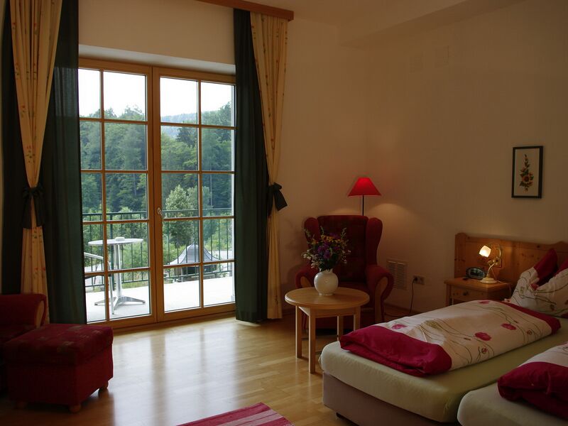 Datei:Zimmer 2008.jpg