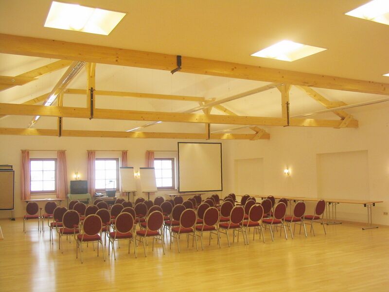 Datei:SD SR Küffer tw Sesselreihen.jpg