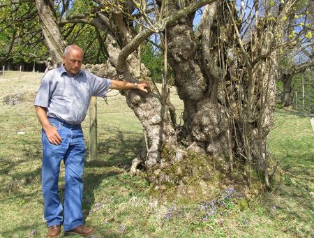 "Eisenstein Dirndl" mit Bertl Groiß dem Schuckkünstler