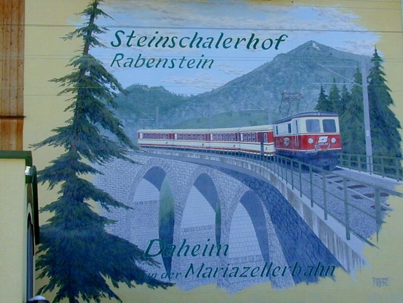 Datei:SH Mariazellerbahnbild - Ostseite.jpg