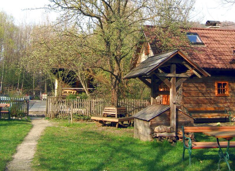 Datei:SH-Troadkasten Frühling.jpg