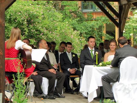 Trauung in der Kräuterhittn