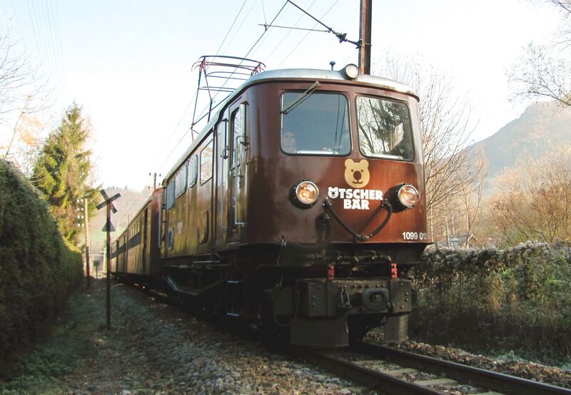 Datei:Ötscherbär S-Gärten.jpg