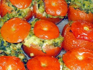 gefüllte Paradeiser - vegan oder vegetarisch