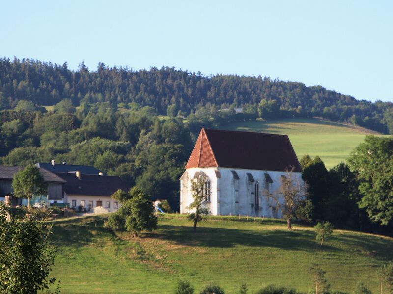 Datei:Andreaskirche Sommer.JPG