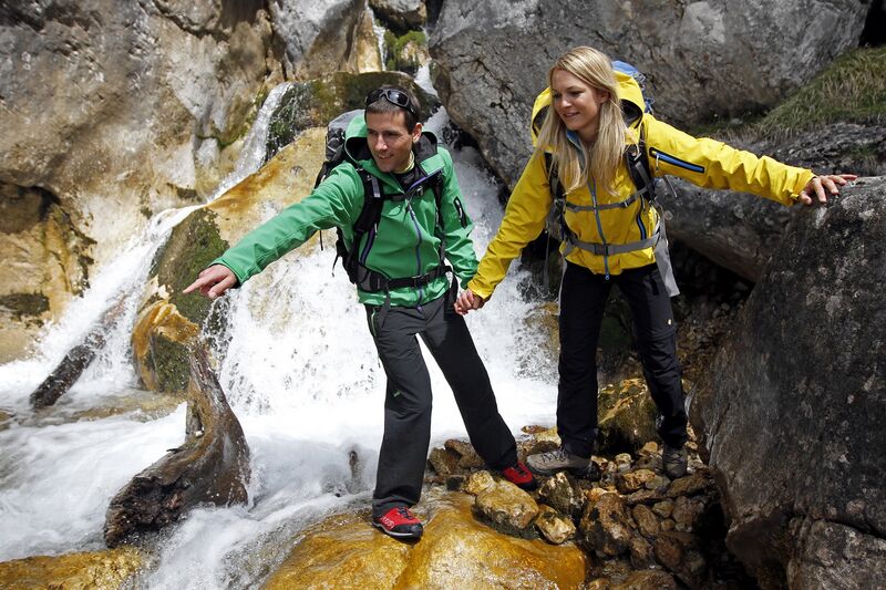 Datei:4960 Lowa Raffalt Wasserfall.jpg