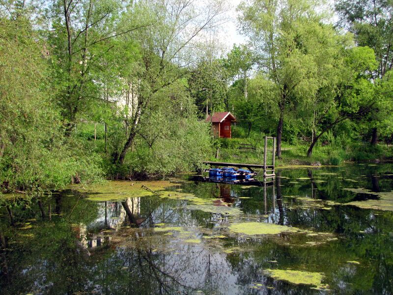 Datei:SG-Blick Teichbrücke Südseite.jpg