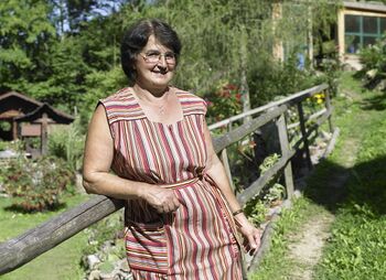 Fuchsien Vroni im Garten