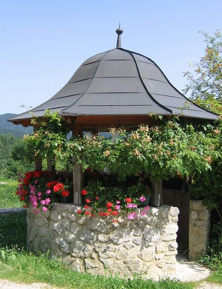 Brunnenlogo als Rondo im Steinschaler Dörfl