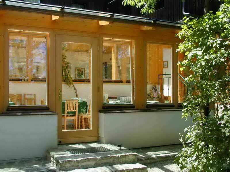 Datei:SH WG Morgensonne Nosgarten.jpg