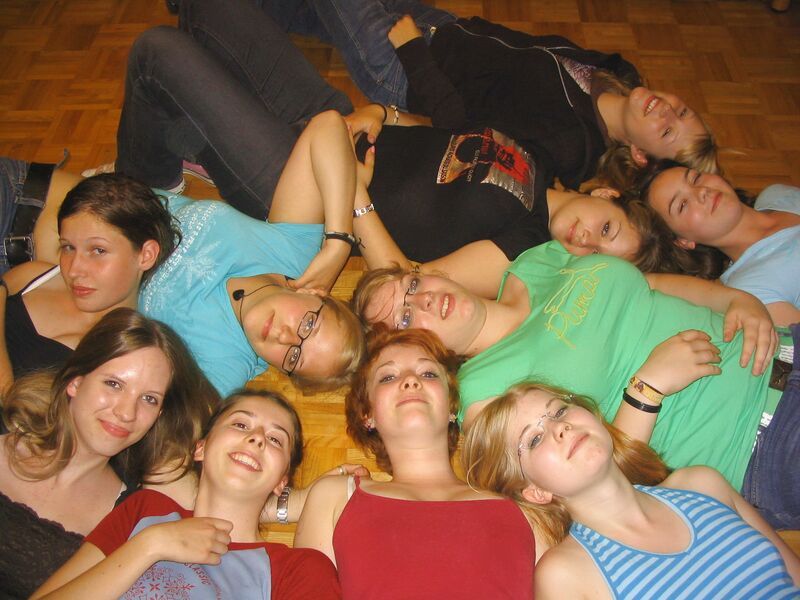 Datei:SH Gruppenbild Kinder.jpg
