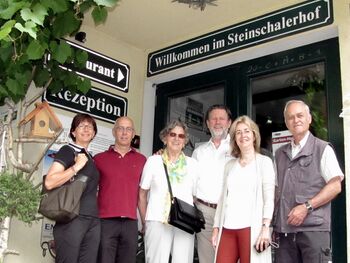 Einige Teilnehmer der Tanzwoche mit Werner Dietrich