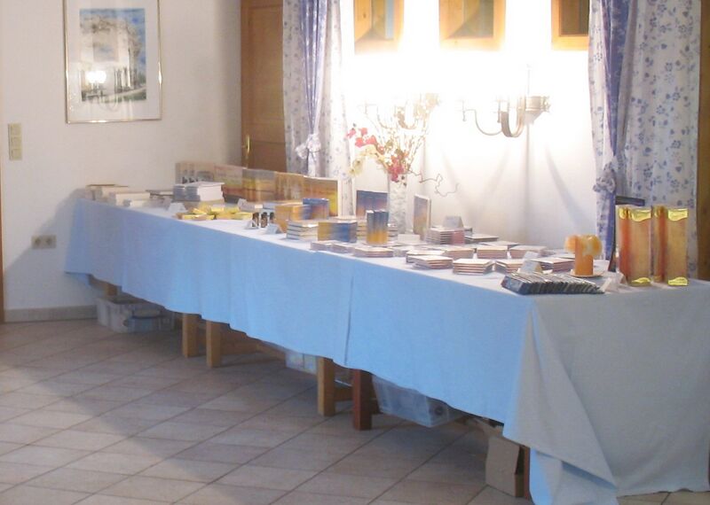 Datei:Buffet im Saal König blau.jpg