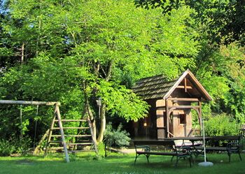 Kinderspielplatz am Morgen