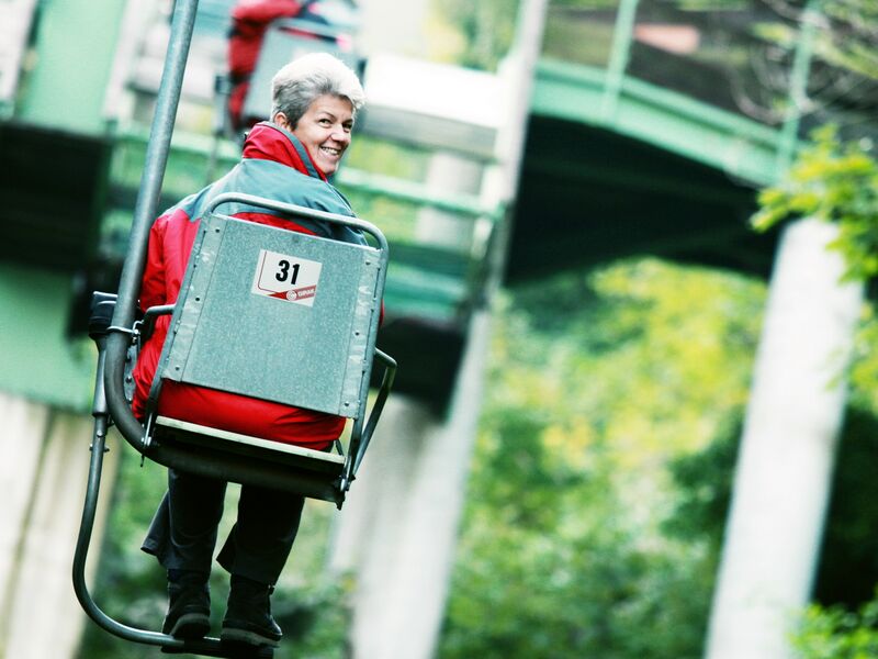 Datei:Sessellift in Lilienfeld.jpg