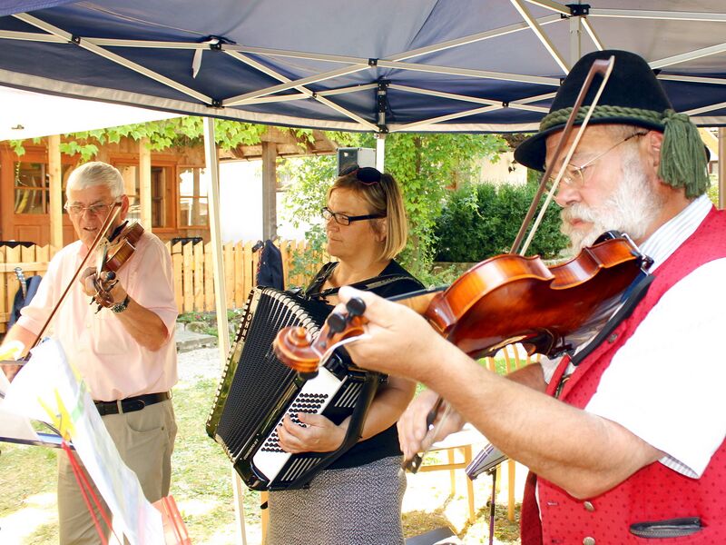 Datei:SG Musik Ständchen.jpg