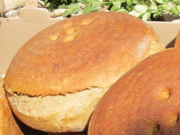 Frischer Bauernbrotlaib