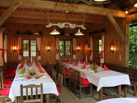 Feier in der Pfluaghittn