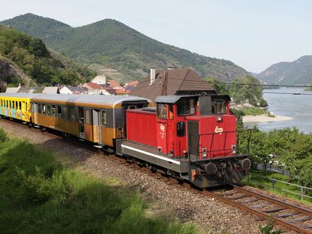 Sonderfahrt der Wachaubahn mit V83
