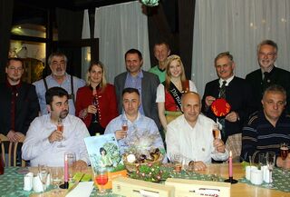 Delgation Dvar bei Koopperationsvertrag 2013