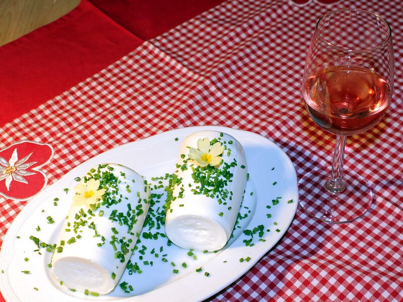 Datei:Schafkäs Dirndlsaft1.jpg