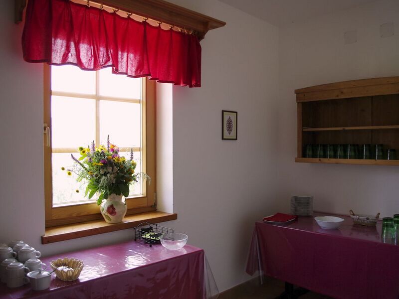 Datei:1024px-Pausenzone Speckbirn.jpg