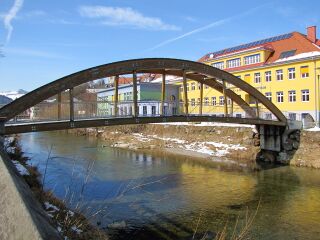 Kirchberg: Schulsteg im Winter