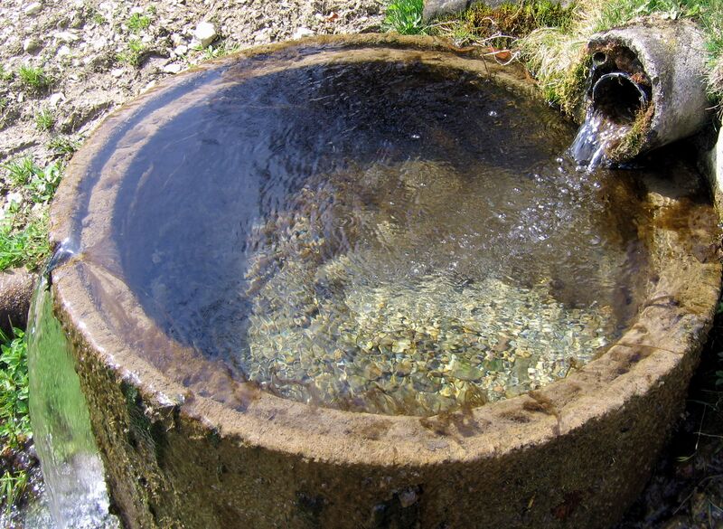 Datei:Quelle Gaisbühel2.jpg