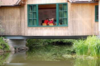 Bild:SH - Teichbrücke.jpg