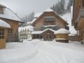 Schnee am Dorfplatz1.jpg